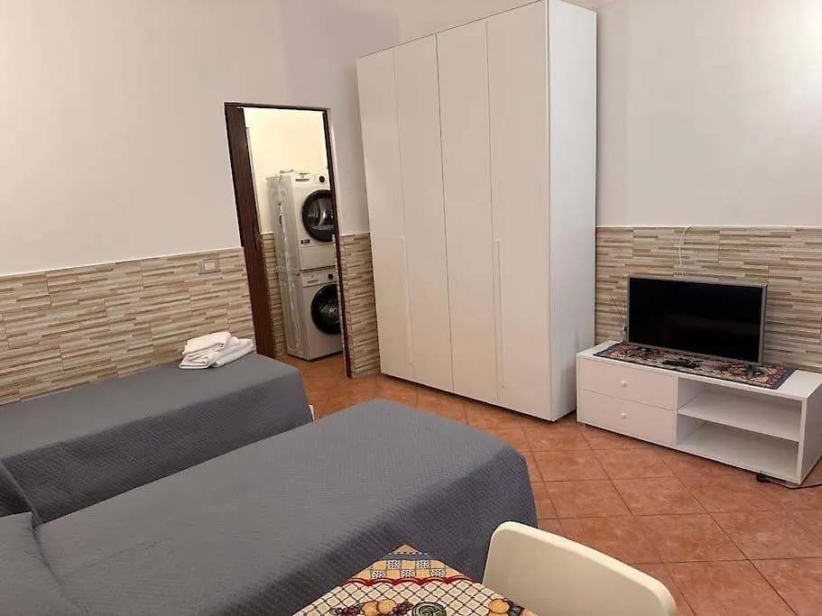 Apartment Il Rifugio Comoda E Accogliente Casetta Augusta Italy